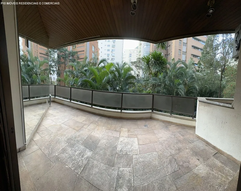 Apartamento, 3 quartos, 197 m² - Foto 2