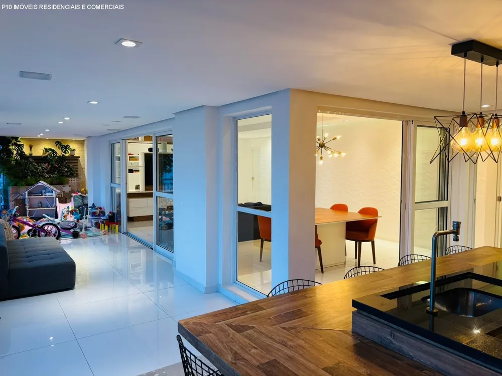 Apartamento, 3 quartos, 200 m² - Foto 4