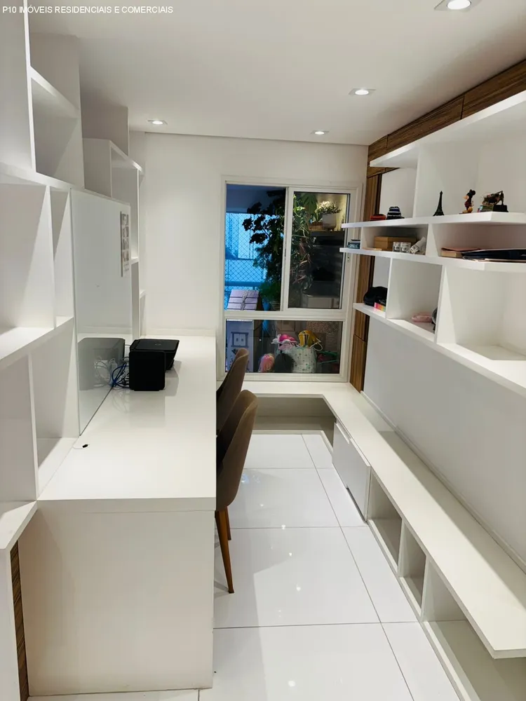 Apartamento, 3 quartos, 200 m² - Foto 2