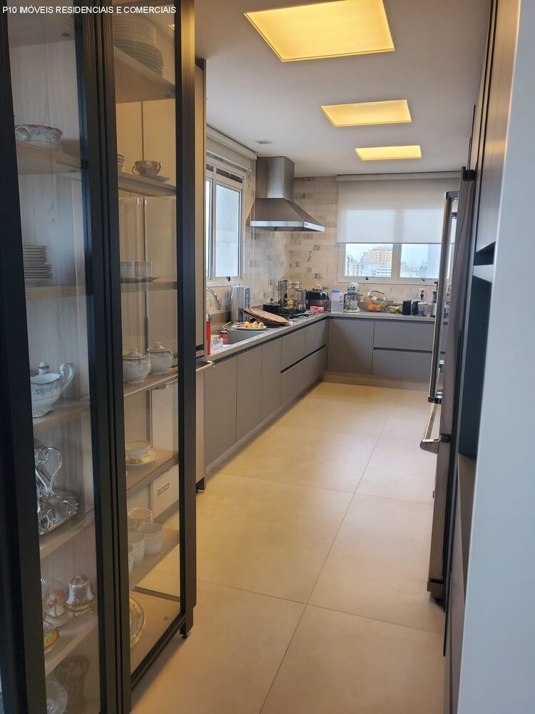 Apartamento, 4 quartos, 300 m² - Foto 1