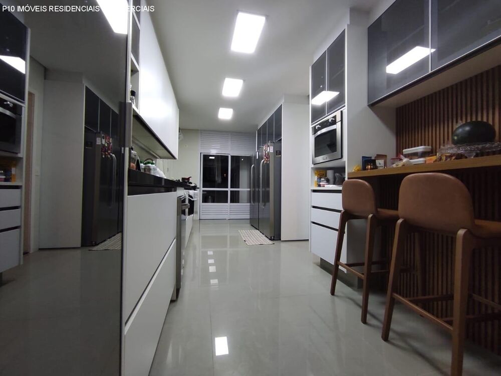 Apartamento, 3 quartos, 281 m² - Foto 9