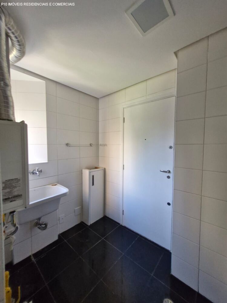 Apartamento à venda com 3 quartos, 132m² - Foto 13