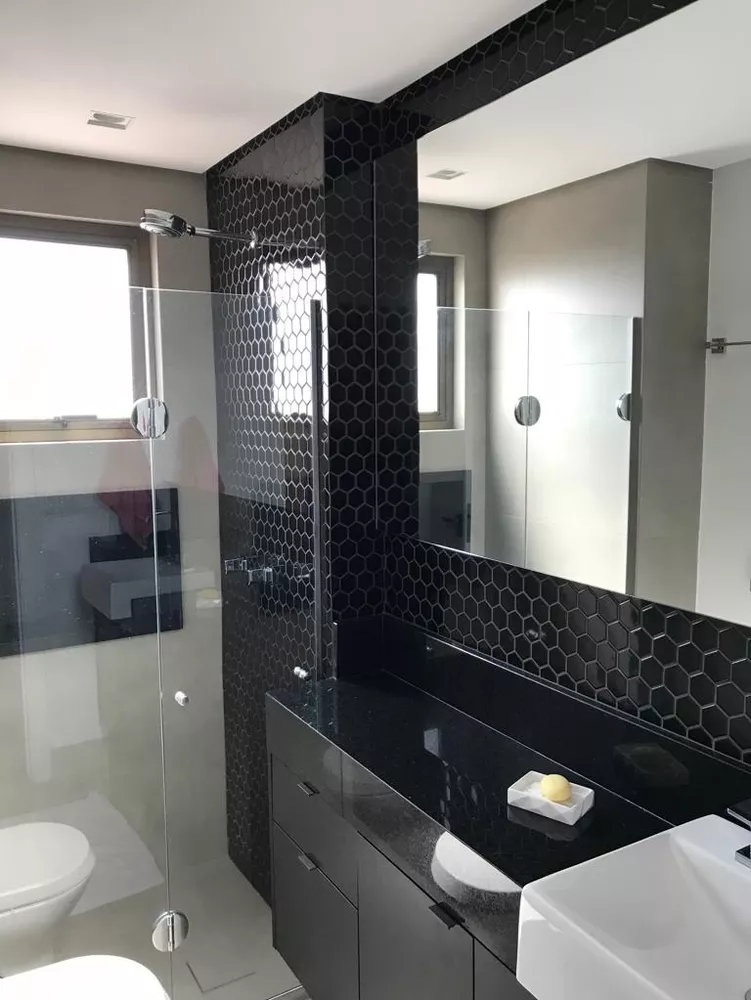 Apartamento à venda com 4 quartos, 156m² - Foto 4