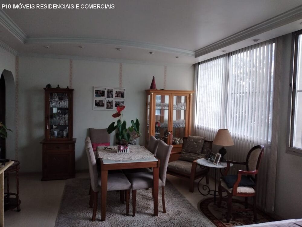 Apartamento, 3 quartos, 140 m² - Foto 1