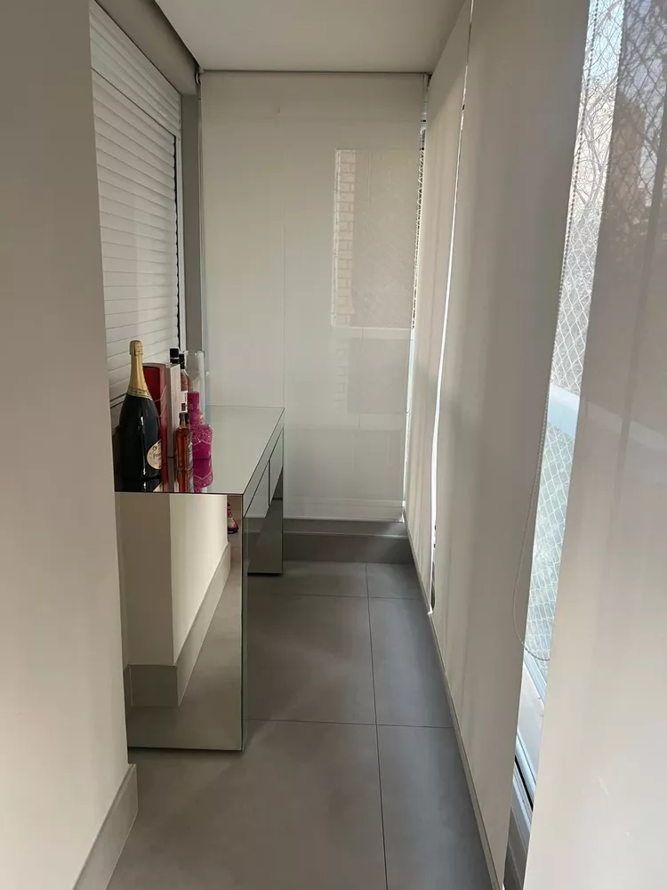 Apartamento à venda com 3 quartos, 110m² - Foto 3