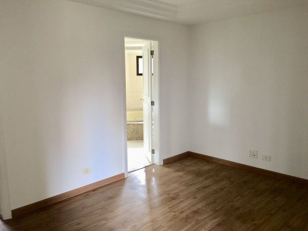 Apartamento à venda com 4 quartos, 370m² - Foto 3