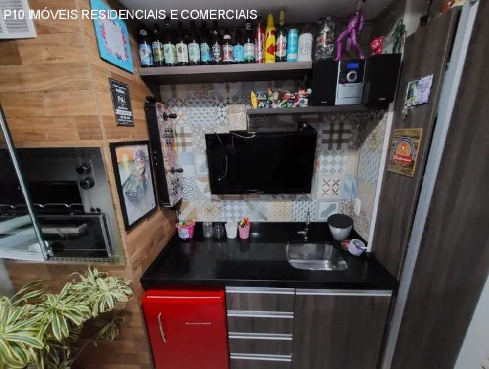 Apartamento à venda com 2 quartos, 75m² - Foto 2