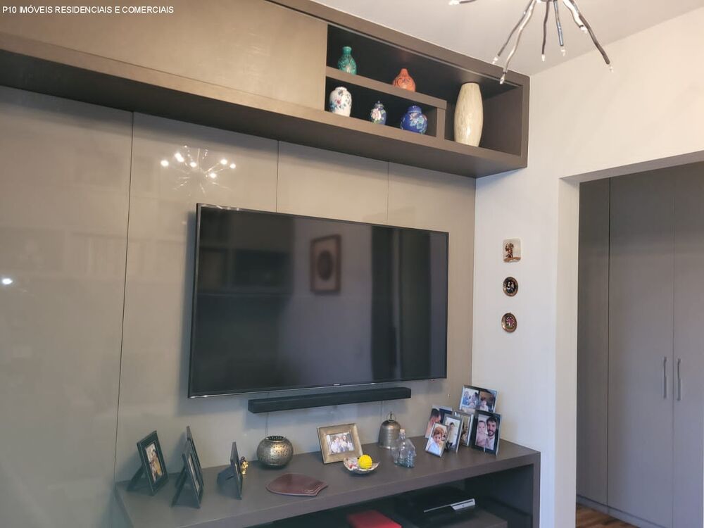 Apartamento à venda com 3 quartos, 142m² - Foto 6