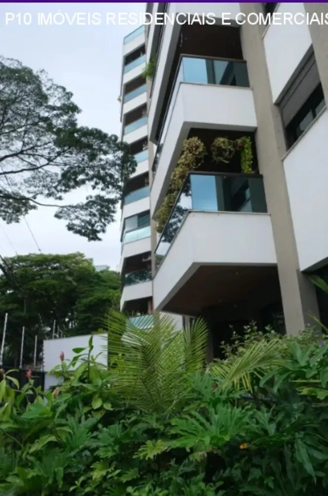 Apartamento, 3 quartos, 140 m² - Foto 1
