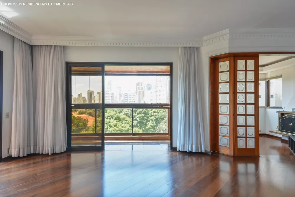 Apartamento à venda com 4 quartos, 235m² - Foto 3