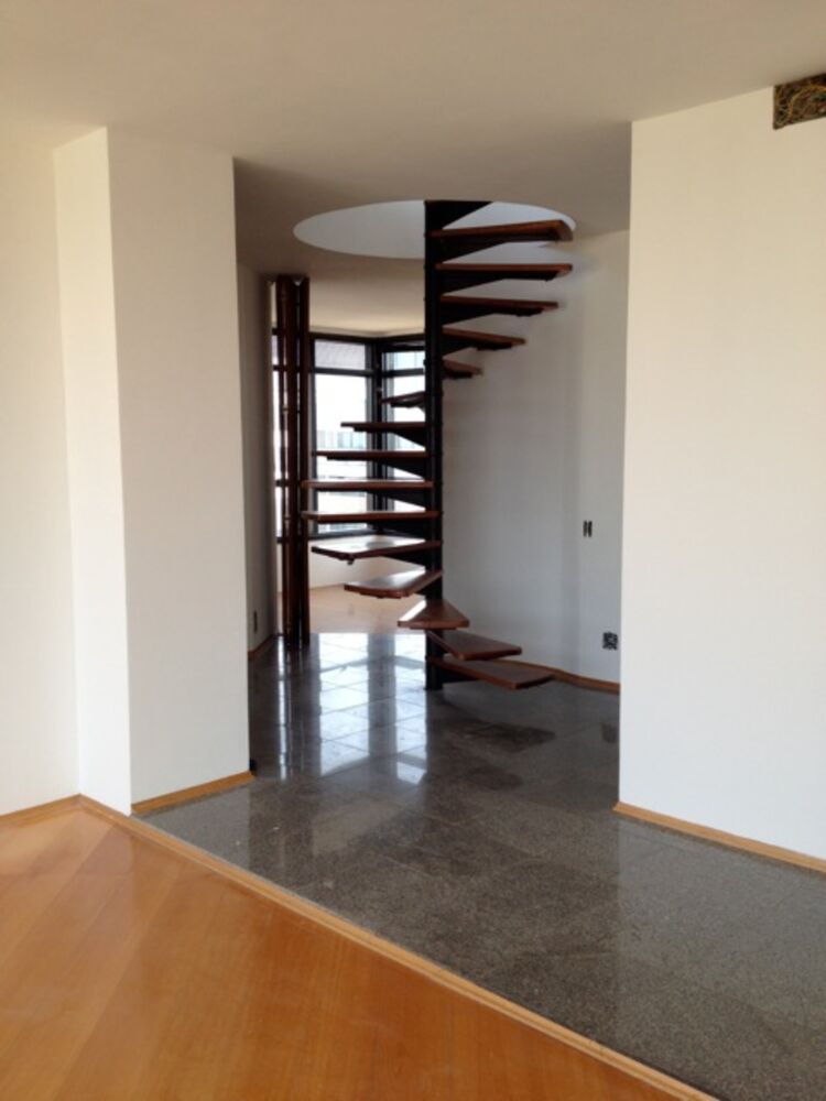 Apartamento, 3 quartos, 250 m² - Foto 2