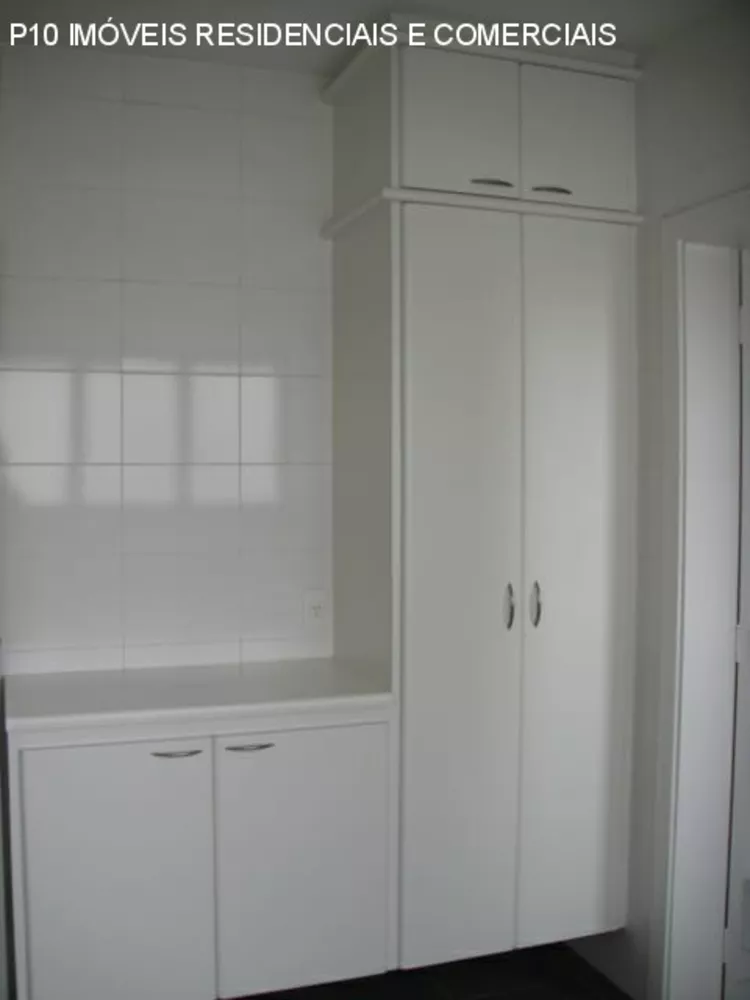 Apartamento à venda com 3 quartos, 156m² - Foto 11