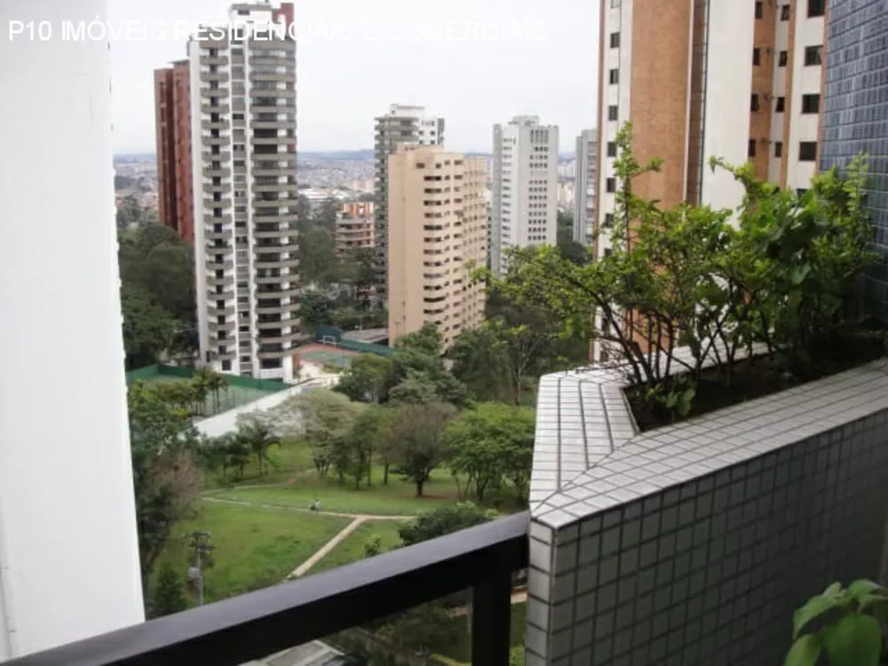 Apartamento à venda com 3 quartos, 156m² - Foto 1