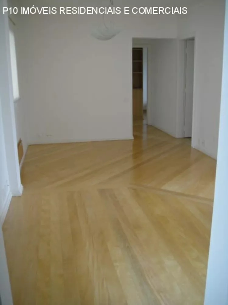 Apartamento à venda com 3 quartos, 156m² - Foto 6