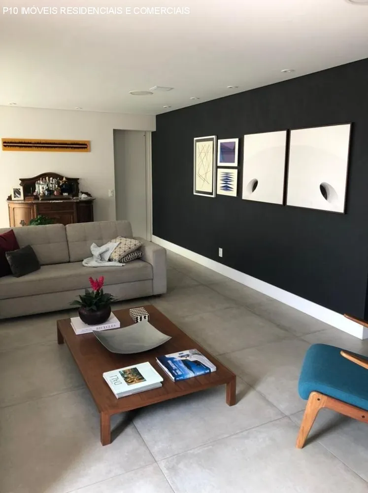 Apartamento, 3 quartos, 210 m² - Foto 2
