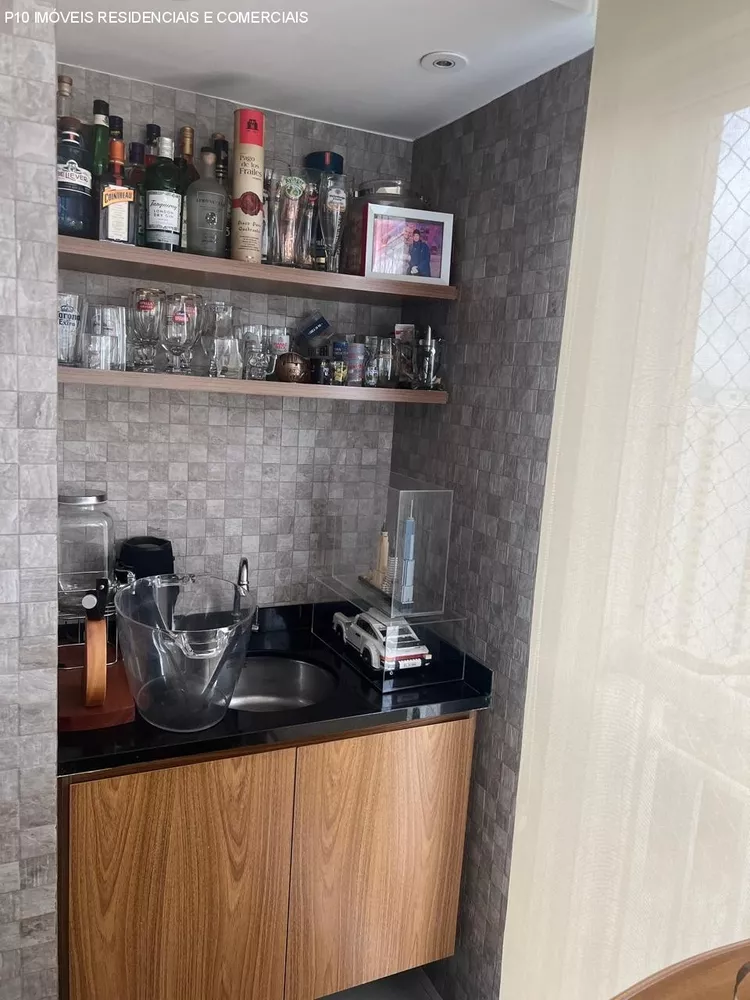 Apartamento à venda com 3 quartos, 142m² - Foto 9