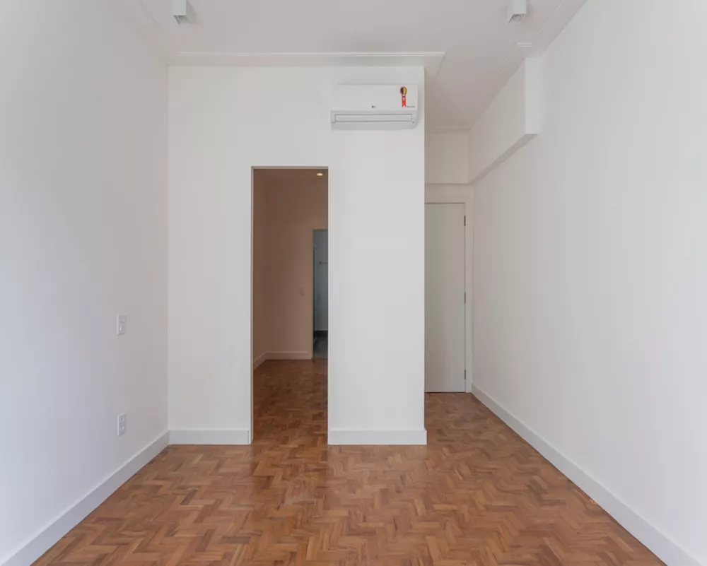 Apartamento à venda com 3 quartos, 225m² - Foto 6