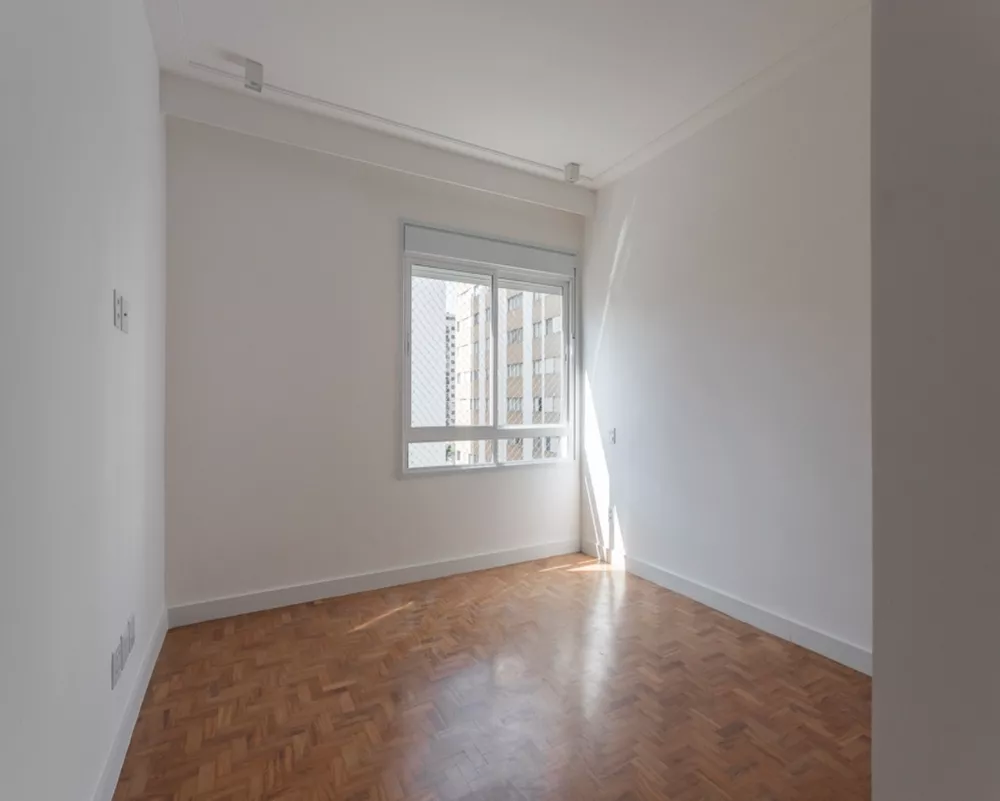 Apartamento à venda com 3 quartos, 225m² - Foto 8