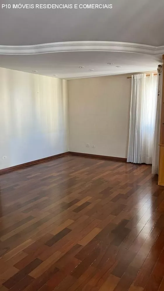 Apartamento à venda com 3 quartos, 140m² - Foto 4