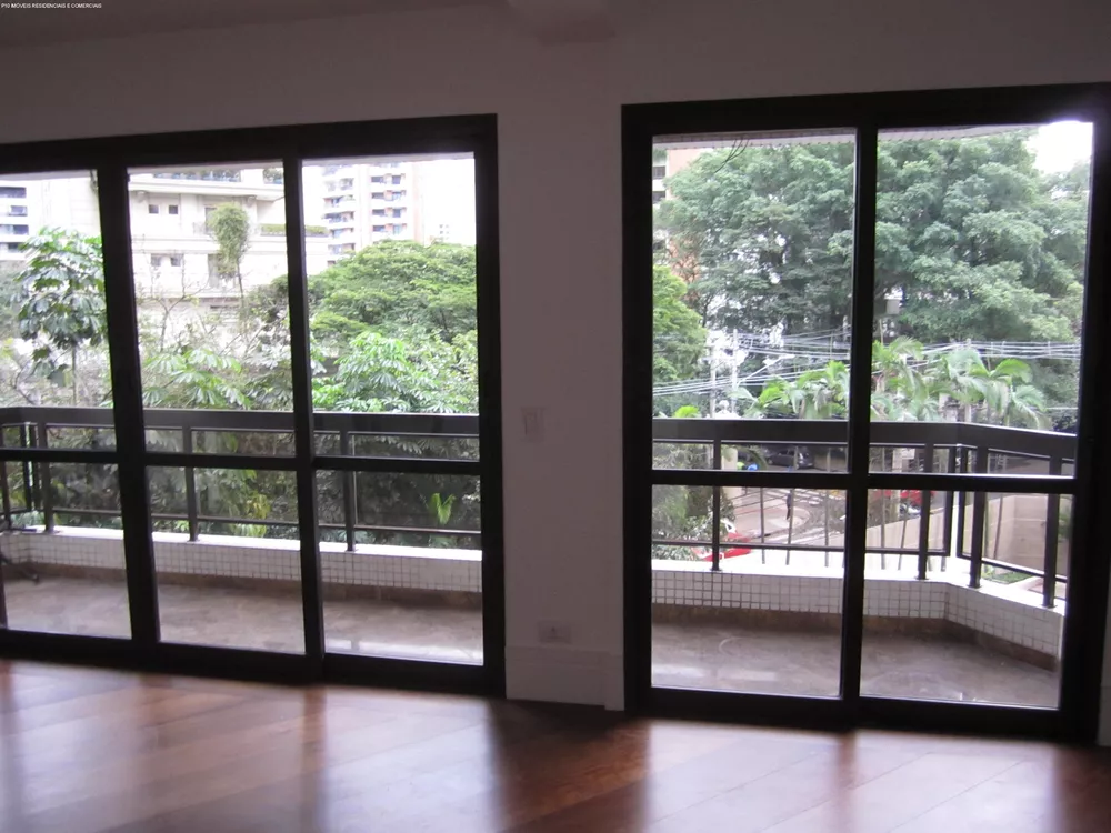 Apartamento à venda com 3 quartos, 319m² - Foto 5