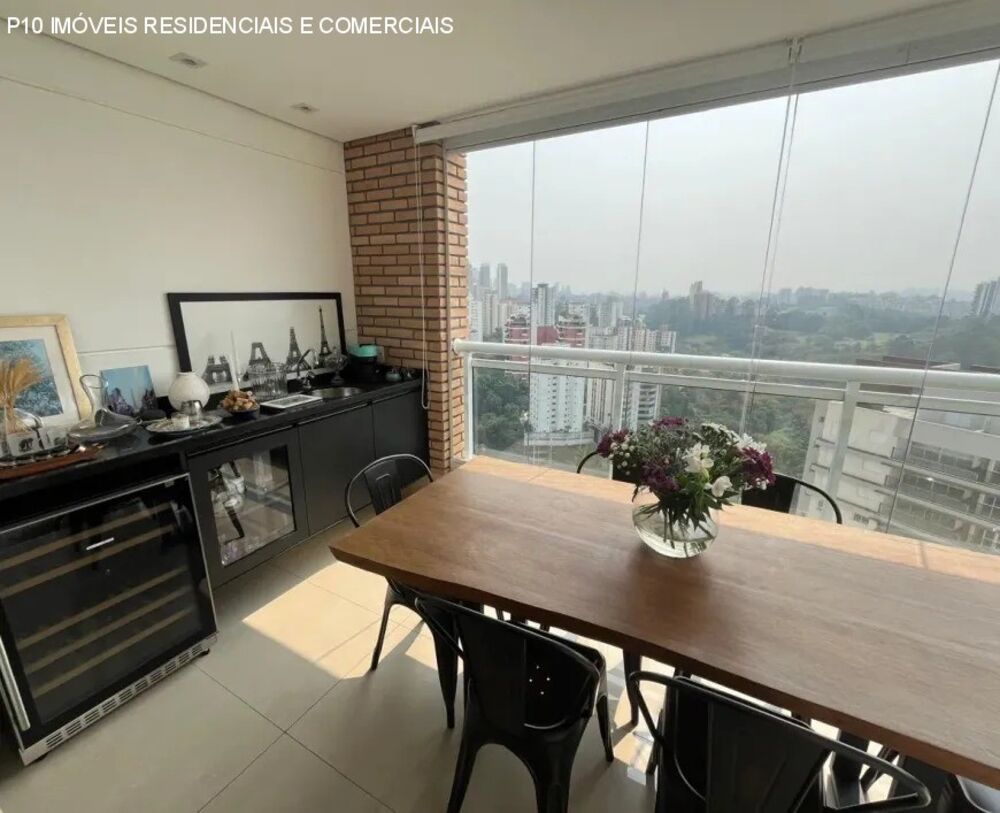 Apartamento à venda com 4 quartos, 200m² - Foto 4