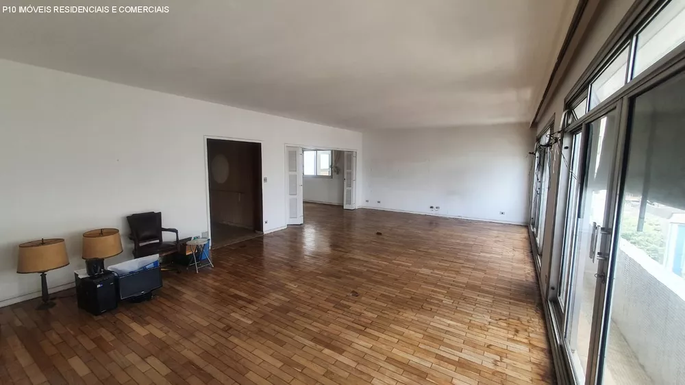 Apartamento à venda com 3 quartos, 300m² - Foto 1