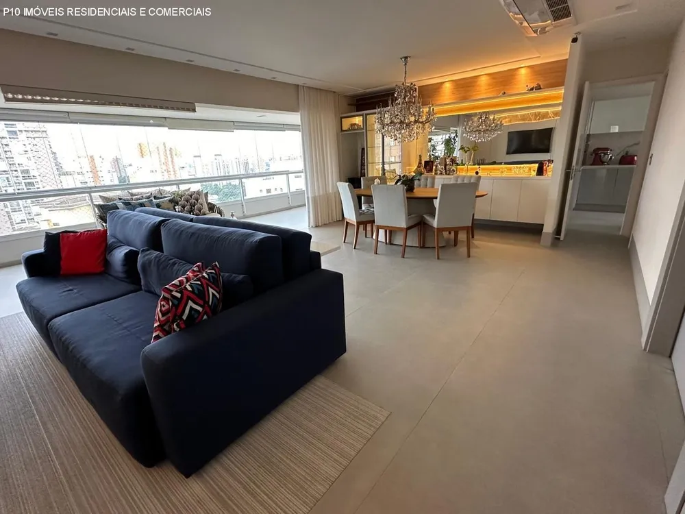 Apartamento, 3 quartos, 211 m² - Foto 1