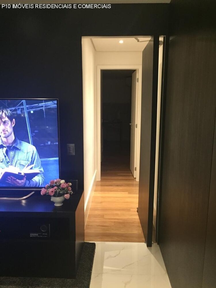 Apartamento à venda com 3 quartos, 134m² - Foto 4