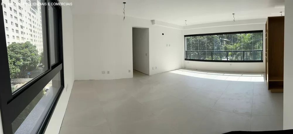 Apartamento à venda com 3 quartos, 105m² - Foto 3