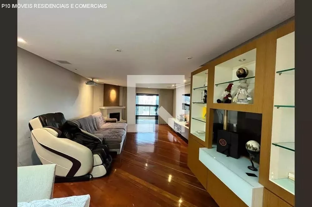 Apartamento à venda com 4 quartos, 206m² - Foto 1