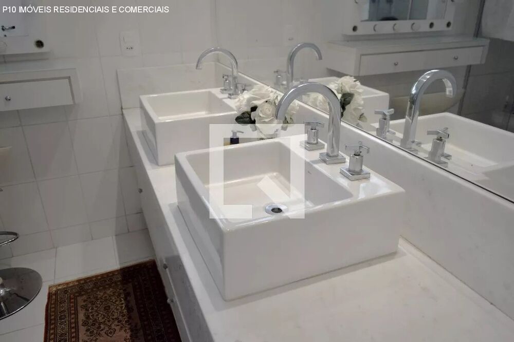 Apartamento, 3 quartos, 140 m² - Foto 1