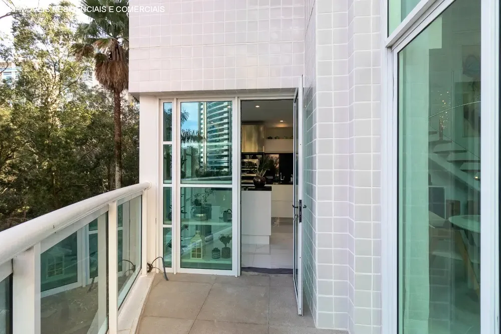 Apartamento, 4 quartos, 211 m² - Foto 2