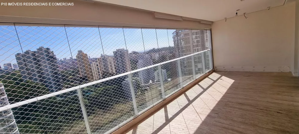 Apartamento à venda com 3 quartos, 214m² - Foto 4