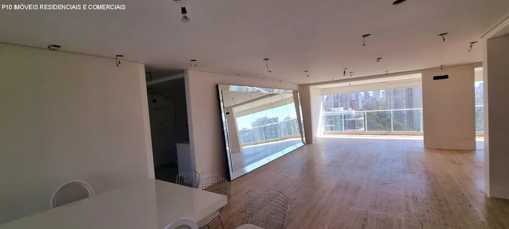 Apartamento à venda com 3 quartos, 214m² - Foto 6