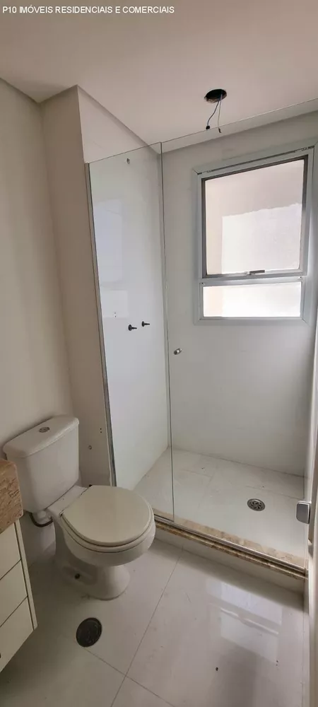 Apartamento à venda com 3 quartos, 214m² - Foto 23