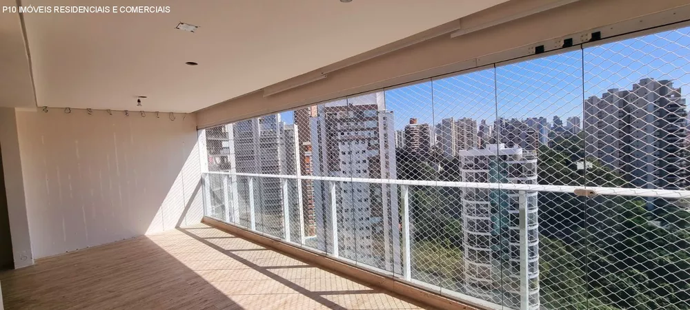 Apartamento à venda com 3 quartos, 214m² - Foto 3