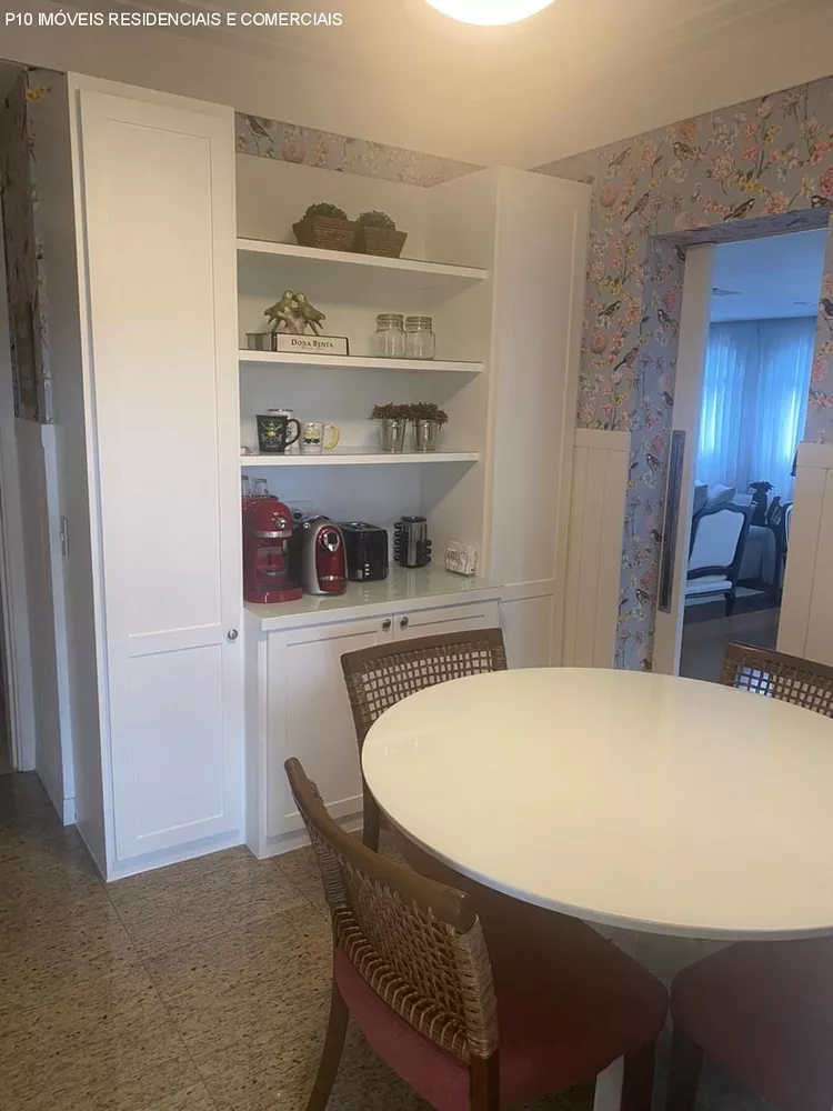 Apartamento à venda com 4 quartos, 250m² - Foto 15