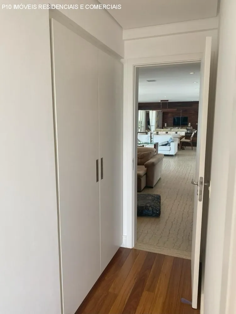 Apartamento, 3 quartos, 223 m² - Foto 4