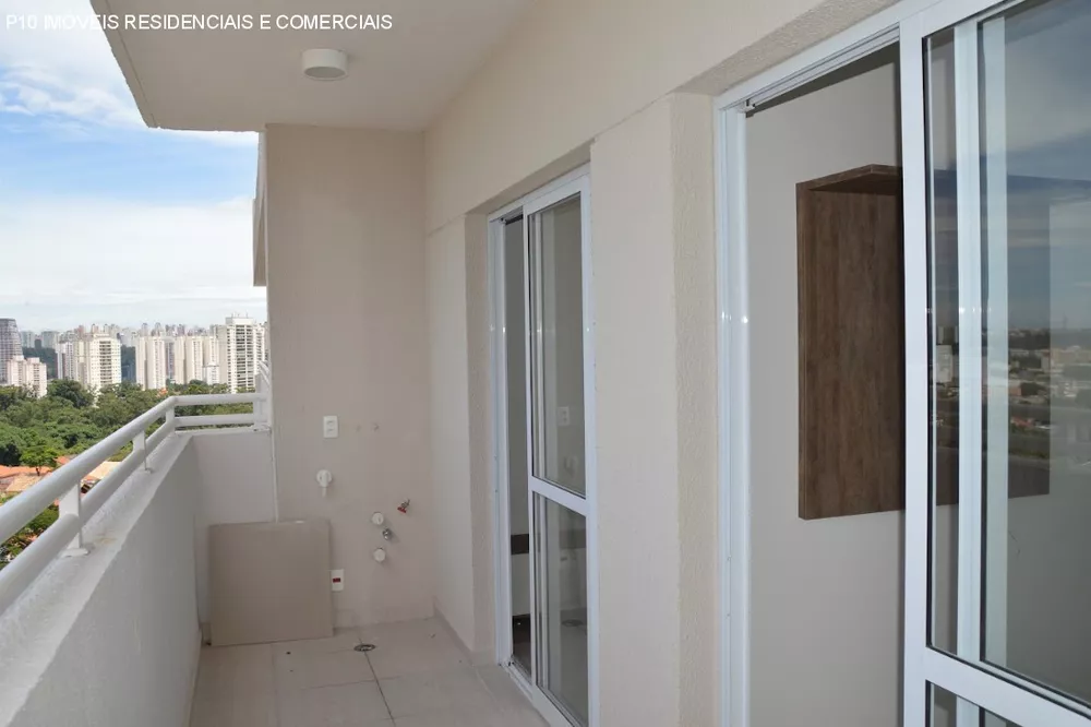 Apartamento à venda com 1 quarto, 33m² - Foto 2