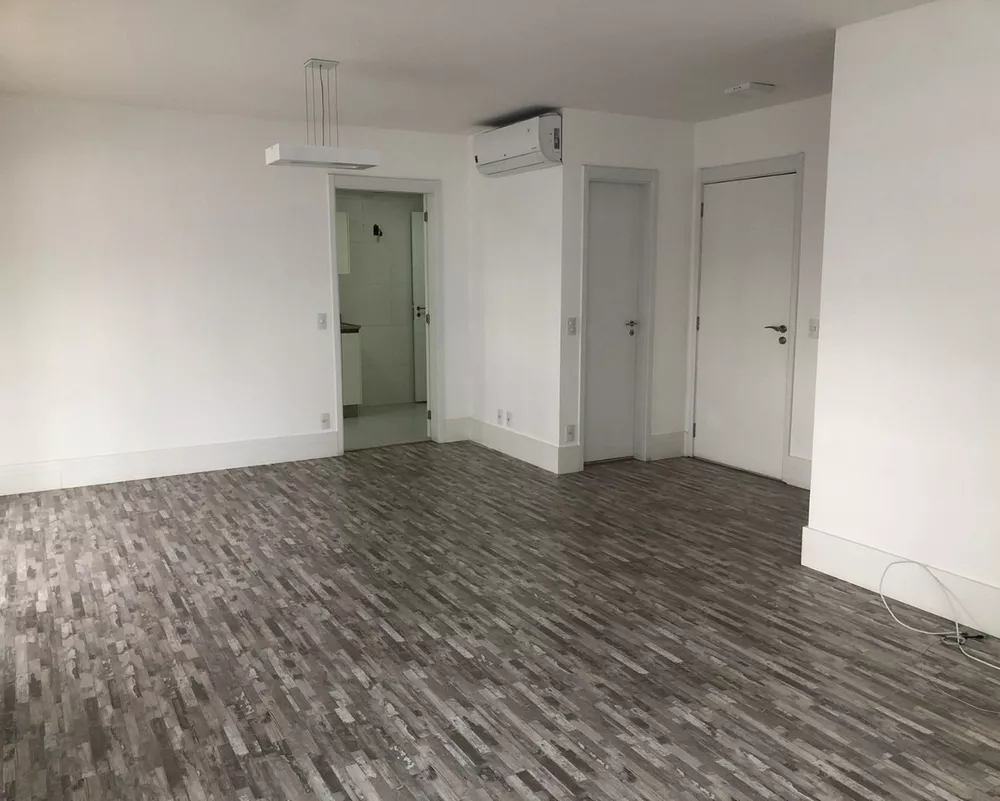 Apartamento à venda com 4 quartos, 165m² - Foto 3