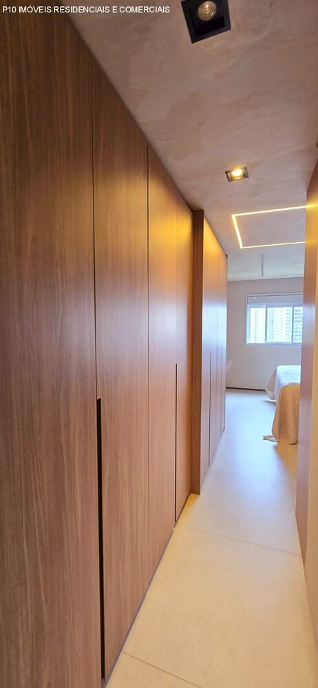 Apartamento, 3 quartos, 214 m² - Foto 1