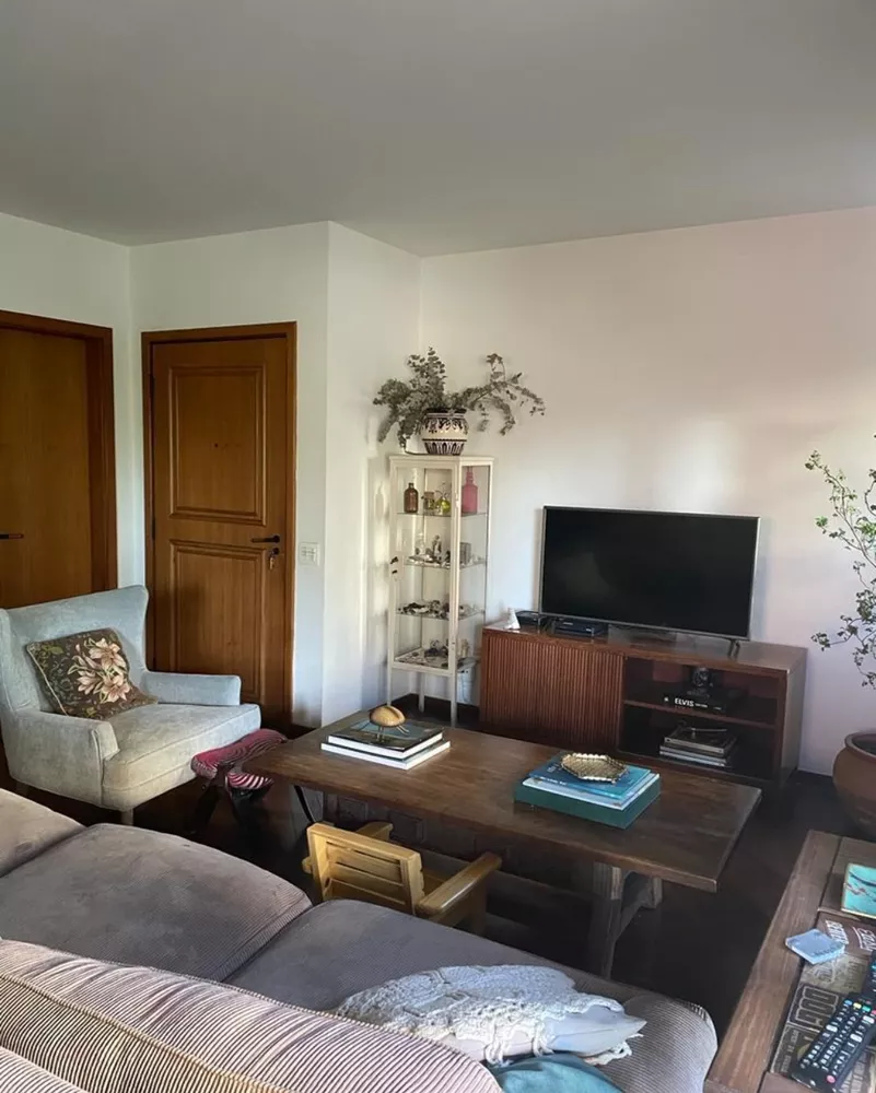 Apartamento à venda com 4 quartos, 143m² - Foto 9