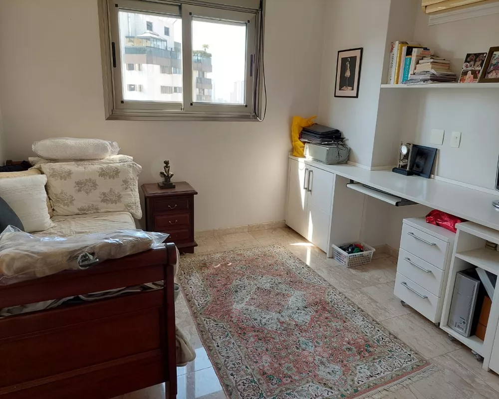 Apartamento à venda com 4 quartos, 300m² - Foto 4