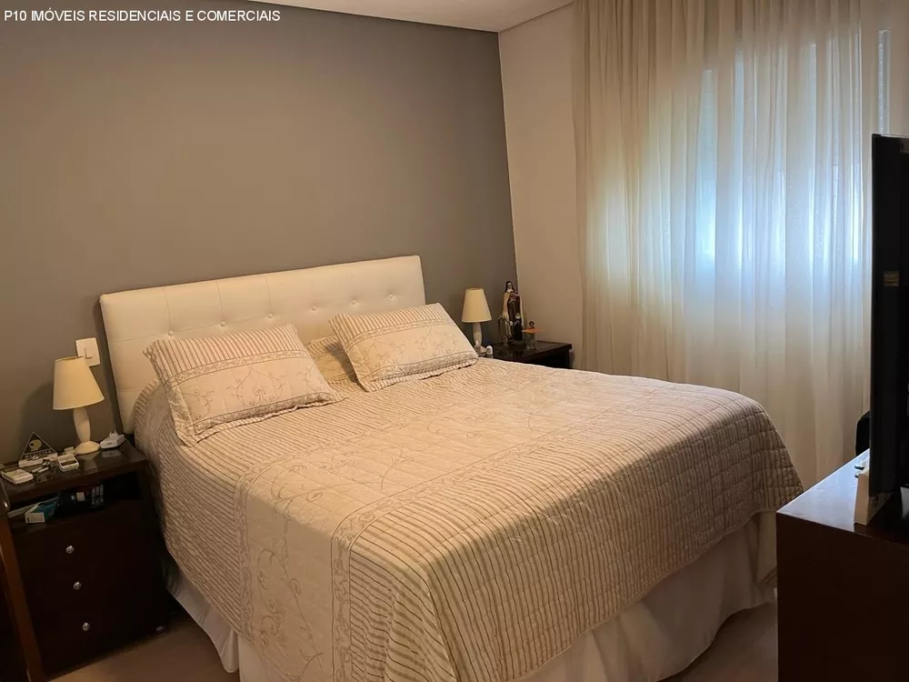 Apartamento à venda com 3 quartos, 141m² - Foto 9