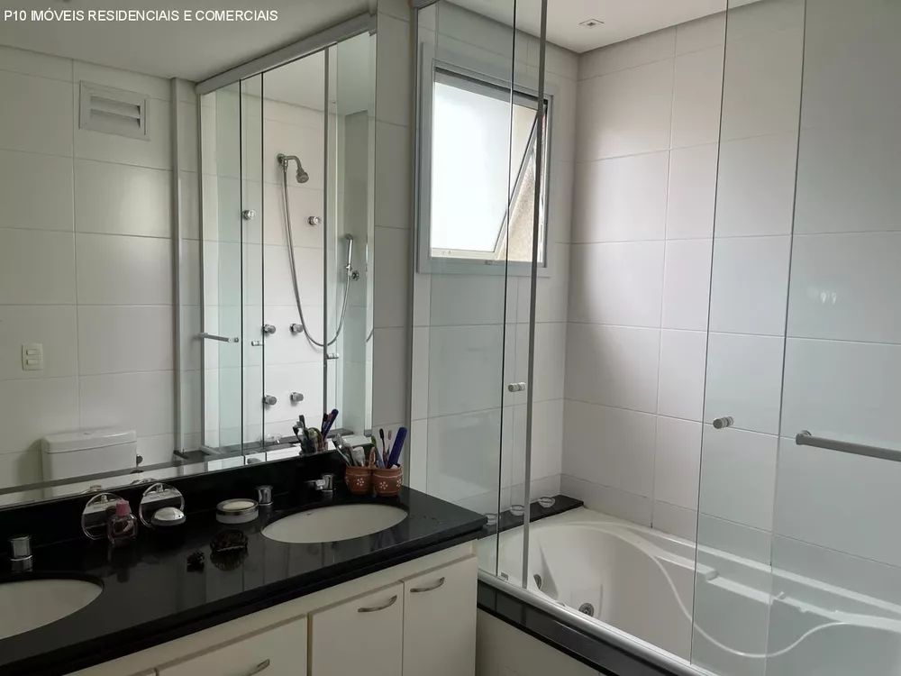 Apartamento à venda com 3 quartos, 141m² - Foto 11