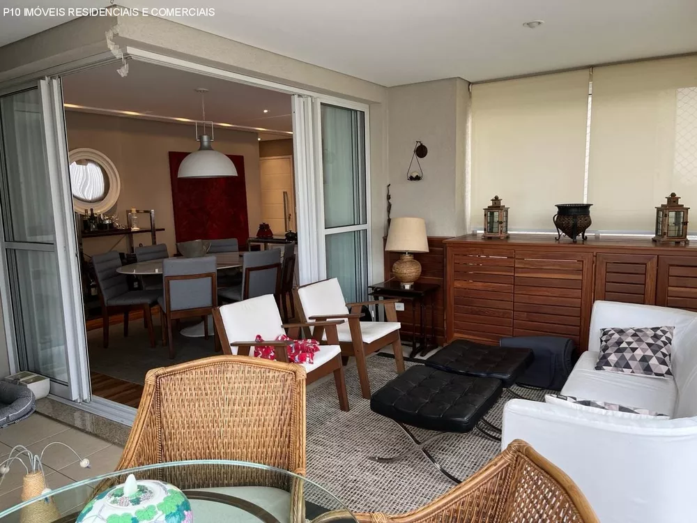 Apartamento à venda com 3 quartos, 141m² - Foto 2