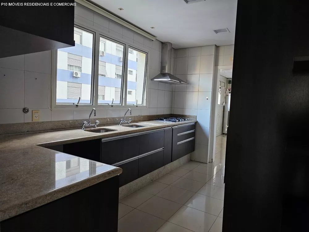 Apartamento à venda com 4 quartos, 360m² - Foto 14