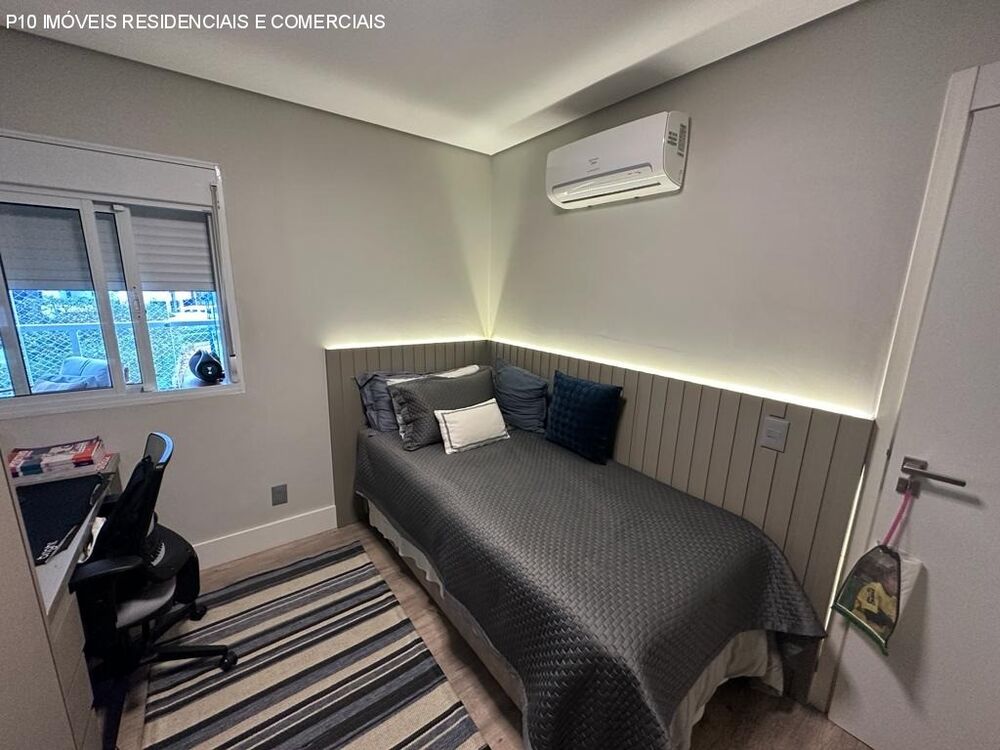 Apartamento, 4 quartos, 189 m² - Foto 1