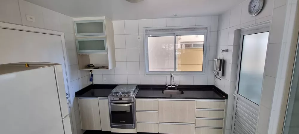 Apartamento à venda com 3 quartos, 94m² - Foto 10