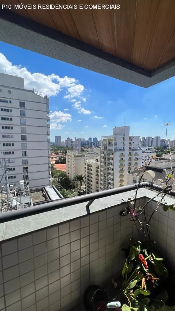 Apartamento à venda com 2 quartos, 140m² - Foto 1